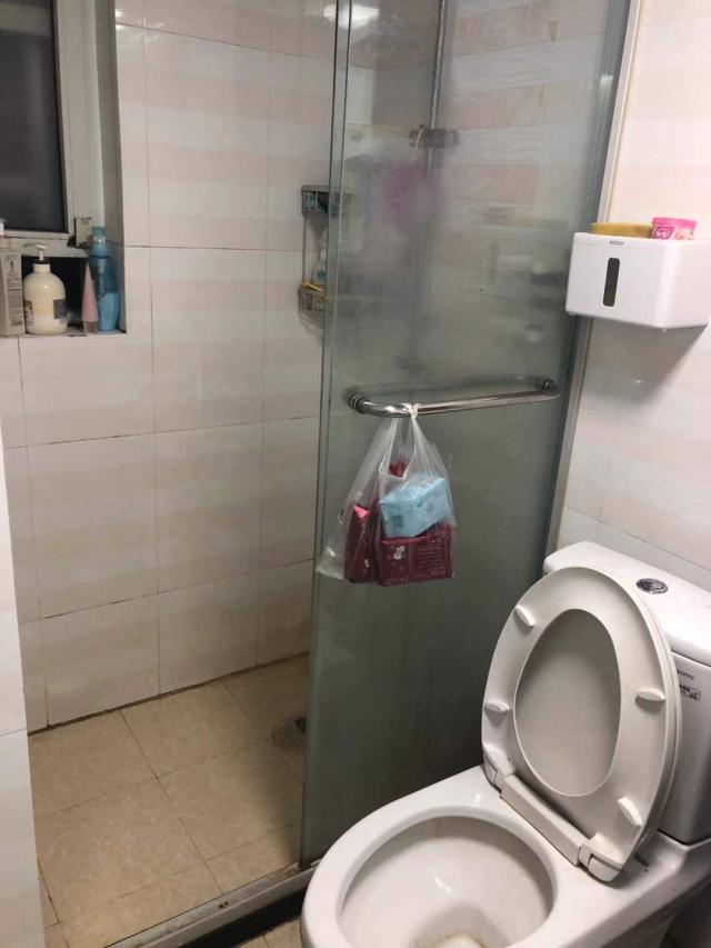硫化氢中毒事发卫生间